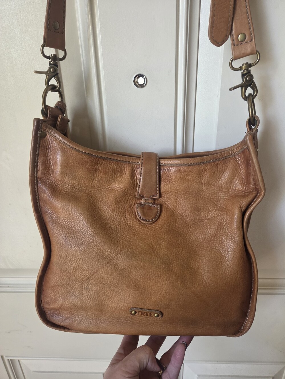 FRYE• Camel Leather "Campus" Crossbody Bag. 🤎💛 - Picture 4 of 12